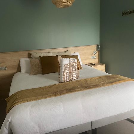 Chambre Privatisee L'Ermitage Vue Sur La Mayenne Château-Gontier Exterior foto